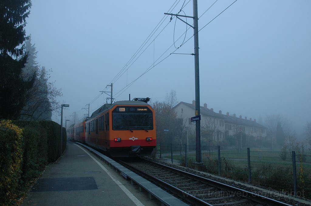 2255-0046-171111.jpg - SZU Be 556.526-2 / Zürich-Friesenberg 17.11.2011