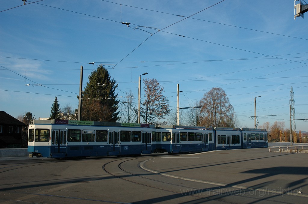 2263-0043-271111.jpg - VBZ Be 4/8 2114 + Be 2/4 2423 / Bahnhof Stettbach