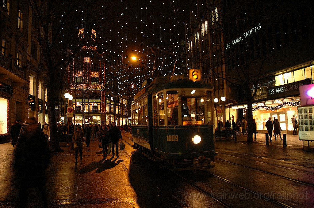 2286-0016-211211.jpg - APS/VBZ Ce 2/2 1009 / Rennweg Augustinergasse 21.12.2011