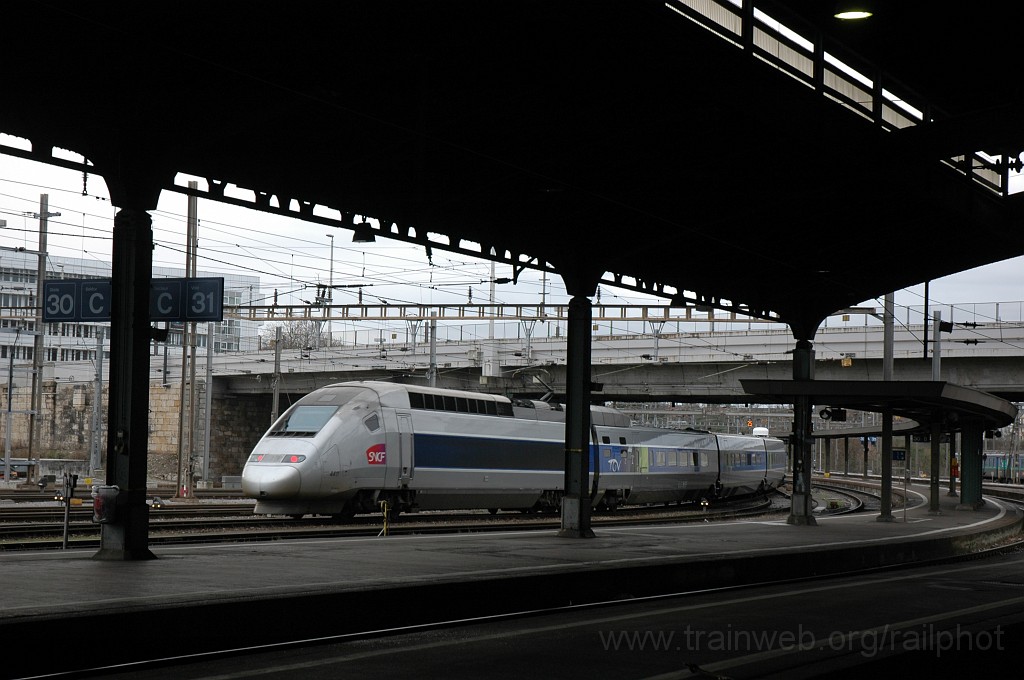 2289-0026-241211.jpg - SNCF TGV 384.021 / Basel SBB 24.12.2011