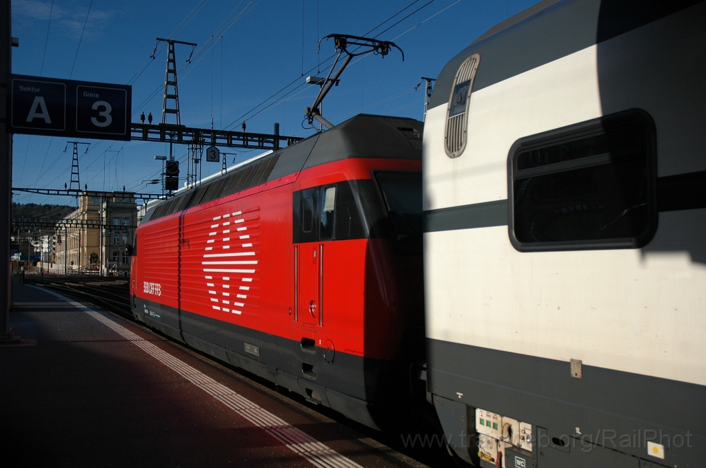 2294-0010-030112.jpg - SBB-CFF Re 460.117-5 «Zürichsee» / Zürich-Oerlikon 3.1.2012
