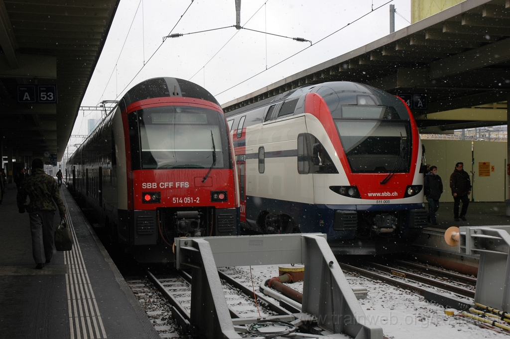 2308-0021-100212.jpg - SBB-CFF RABe 511.005 + RABe 514.051-2 / Zürich HB 10.2.2012