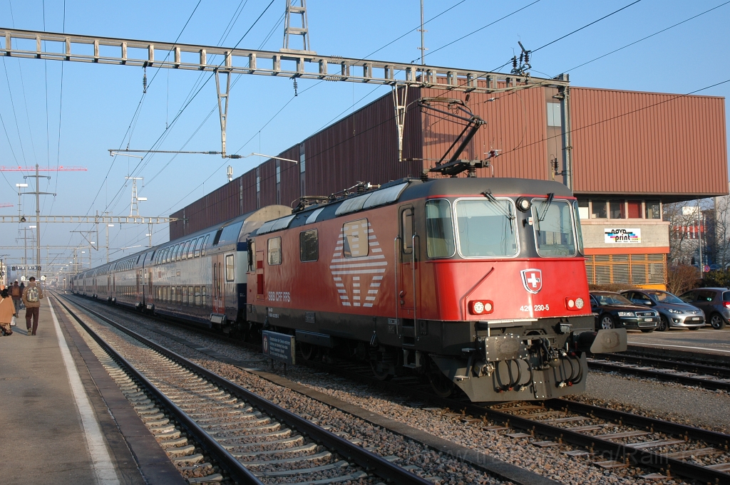 2318-0023-220212.jpg - SBB-CFF Re 420.230-5 / Schwerzenbach ZH 22.2.2012