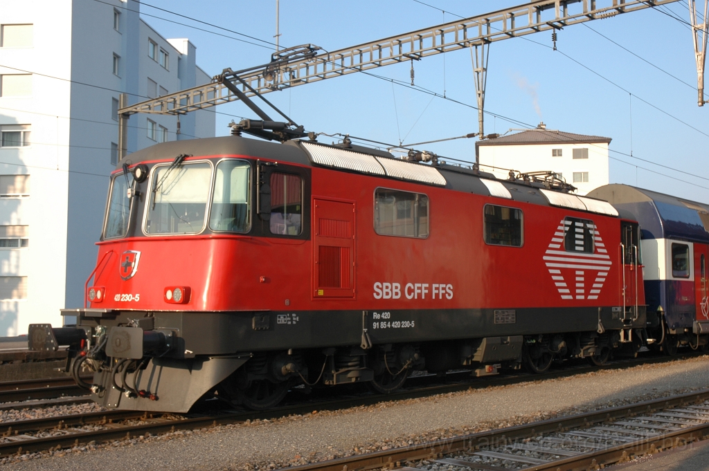 2318-0033-220212.jpg - SBB-CFF Re 420.230-5 / Schwerzenbach ZH 22.2.2012