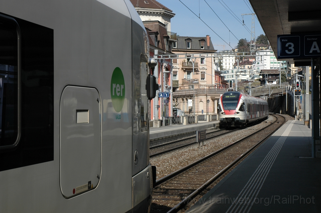 2330-0043-070312.jpg - SBB-CFF RABe 523.028 / Montreux 7.3.2012