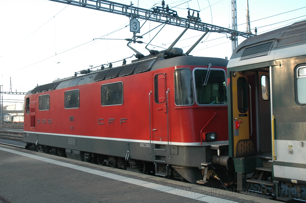2334-0045-140312.jpg - SBB-CFF Re 4/4'' 11115 / Bülach 14.3.2012