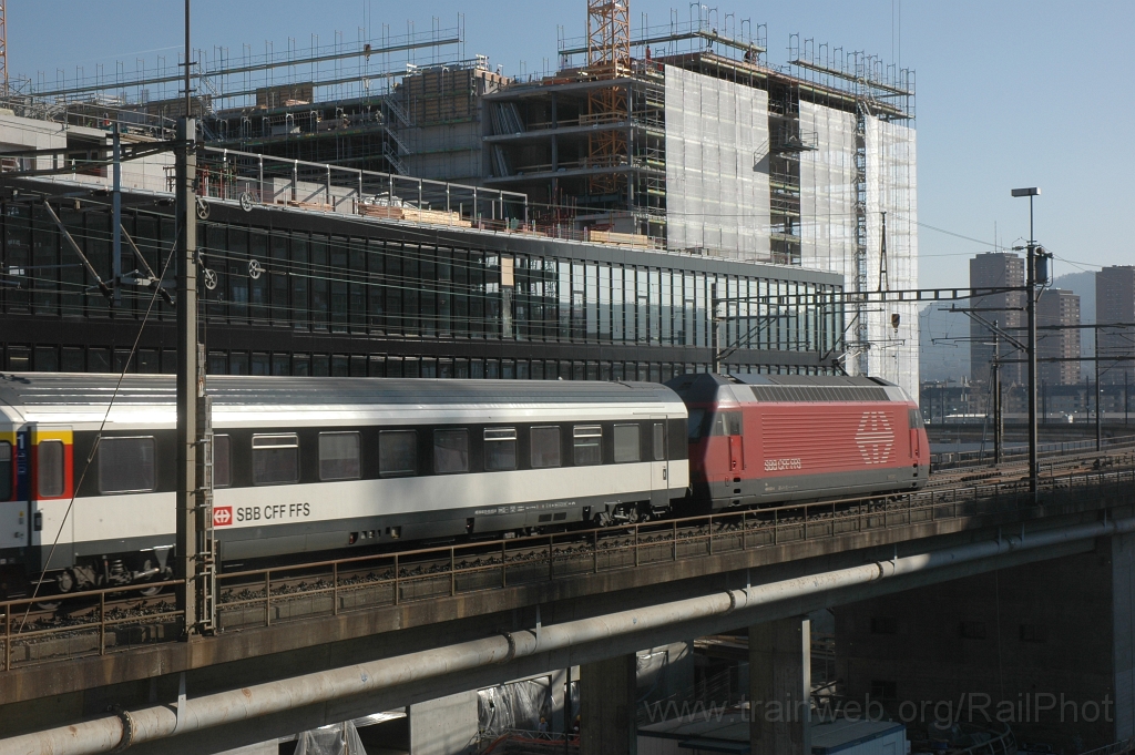 2337-0024-160312.jpg - SBB-CFF Re 460.033-4 / Zürich (Käferbergbrücke) 16.3.2012