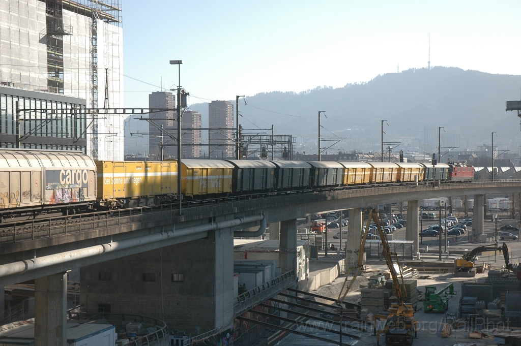 2337-0039-160312.jpg - SBB-CFF Re 4/4'' 11270 / Zürich (Käferbergbrücke) 16.3.2012