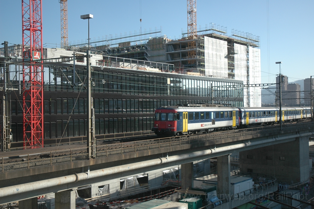 2337-0043-160312.jpg - SBB-CFF RBe 540.068-4 / Zürich (Käferbergbrücke) 16.3.2012