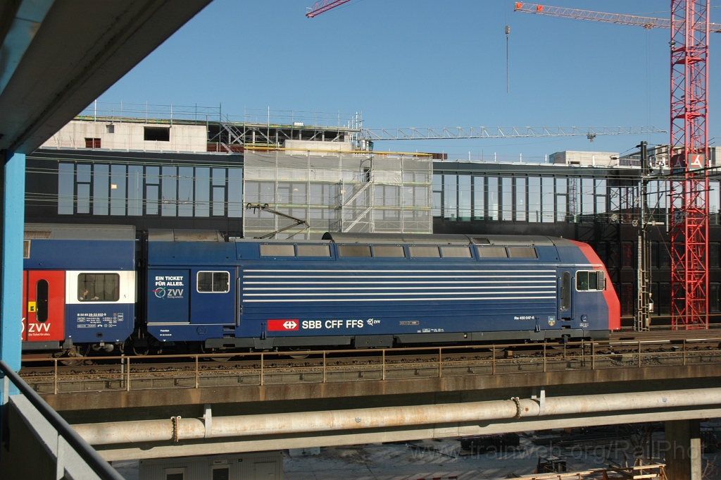 2338-0036-160312.jpg - SBB-CFF Re 450.047-6 «Seegräben» / Zürich (Käferbergbrücke) 16.3.2012