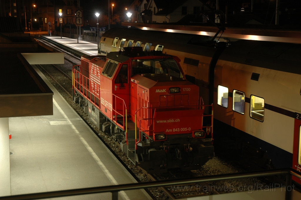 2339-0039-170312.jpg - SBB-CFF Am 843.005-0 / Hinwil 17.3.2012