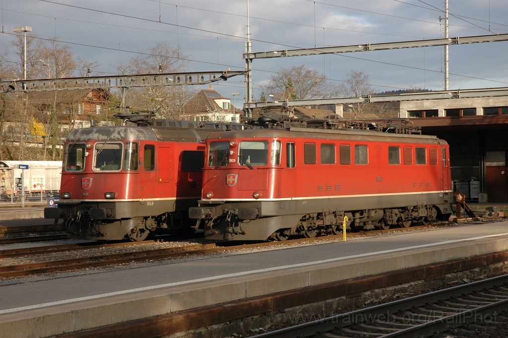 2352-0047-300312.jpg - SBB-CFF Ae 6/6 11426 «Stadt Zürich» + Re 6/6 11619 «Arbon» / Bülach 30.3.2012