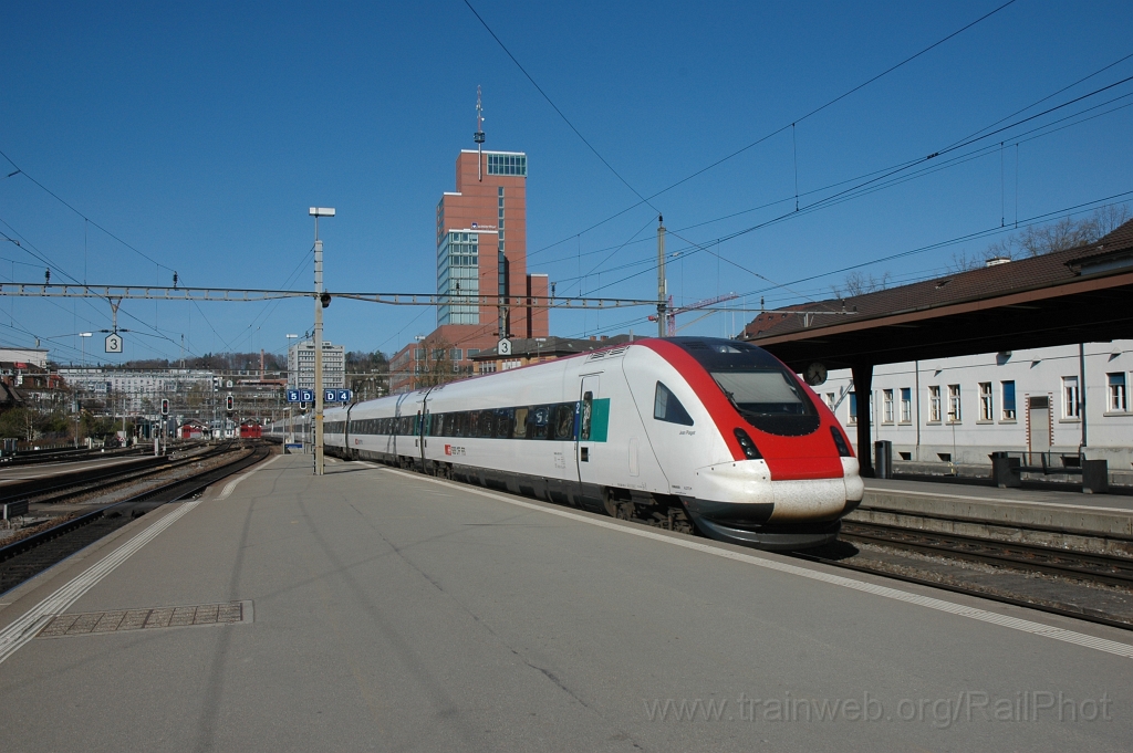 2355-0019-010412.jpg - SBB-CFF ICN RABDe 500.001-3 «Jean Piaget» / Winterthur 1.4.2012