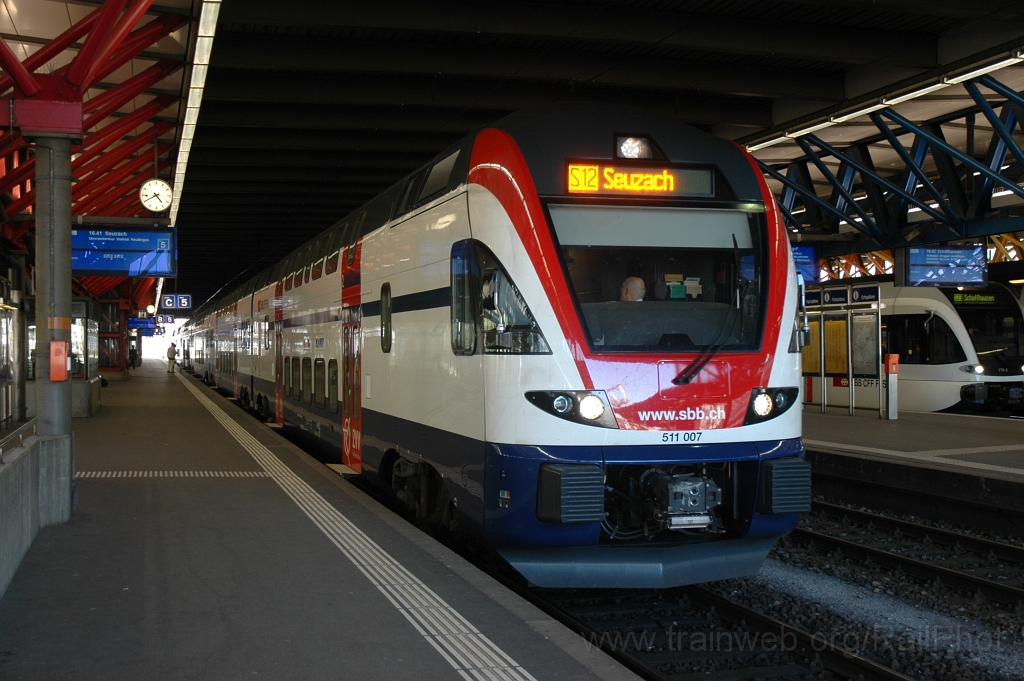2355-0022-010412.jpg - SBB-CFF RABe 511.007 / Winterthur 1.4.2012
