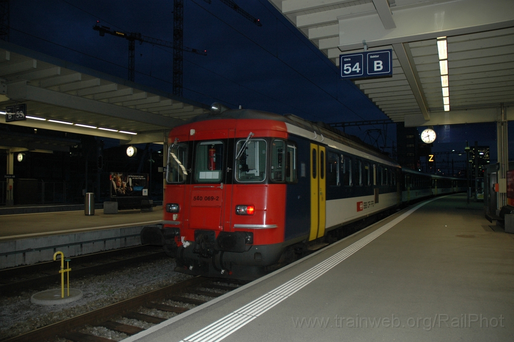 2357-0026-130412.jpg - SBB-CFF RBe 540.069-2 / Zürich HB 13.4.2012