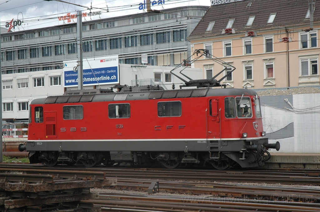2363-0038-210412.jpg - SBB-CFF Re 4/4'' 11139 / Zürich HB 21.4.2012