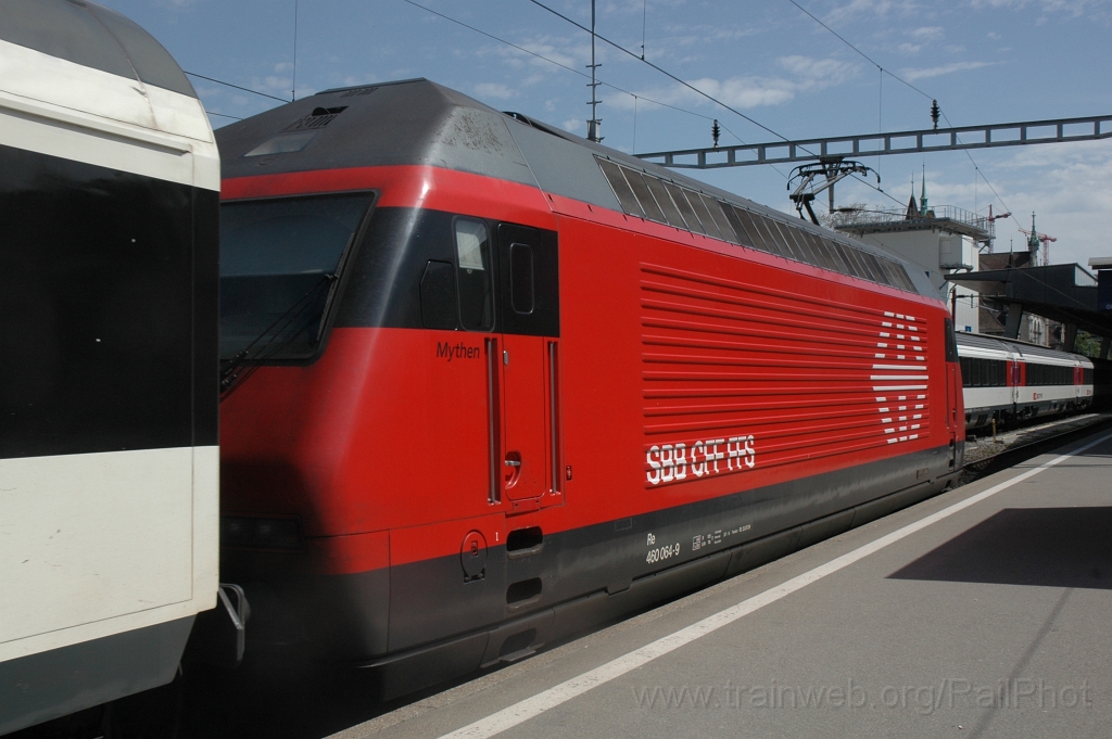 2365-0046-270412.jpg - SBB-CFF Re 460.064-9 «Mythen» / Zürich HB 27.4.2012
