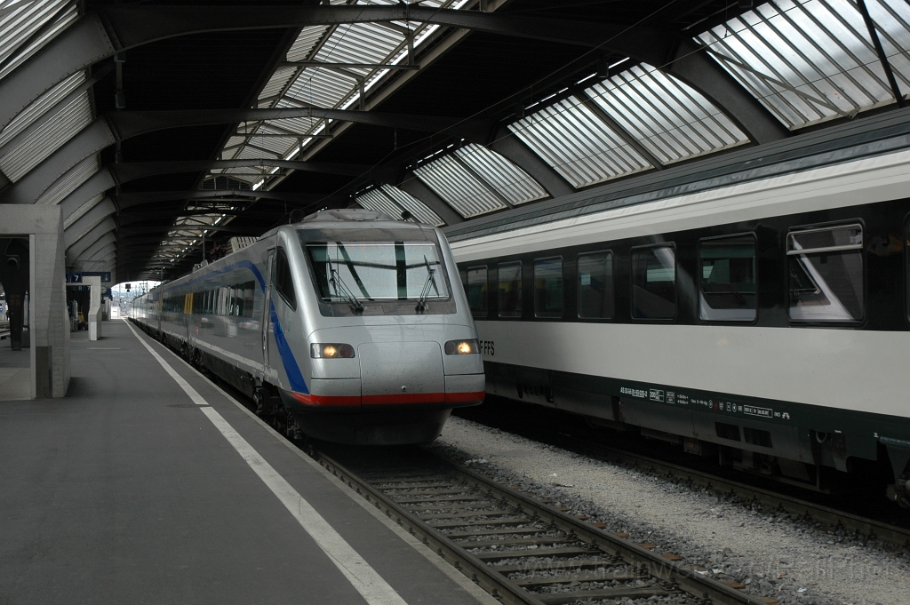 2376-0036-010512.jpg - SBB-CFF ETR 470.002 / Zürich HB 1.5.2012