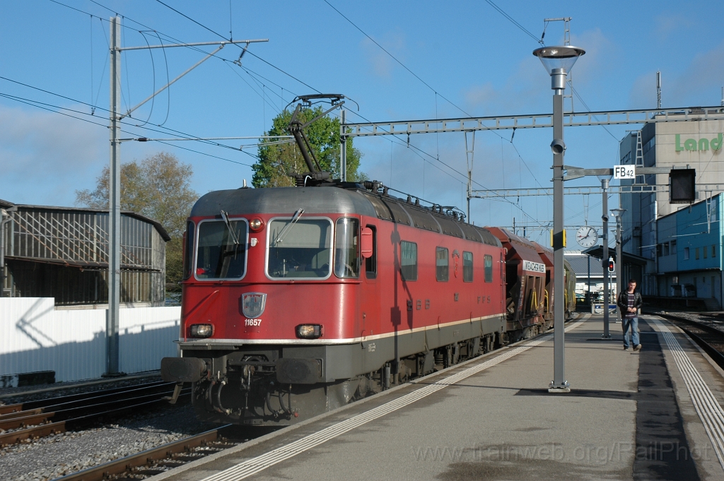 2378-0006-020512.jpg - SBB-CFF Re 6/6 11657 «Estavayer-le-Lac» / Hinwil 2.5.2012