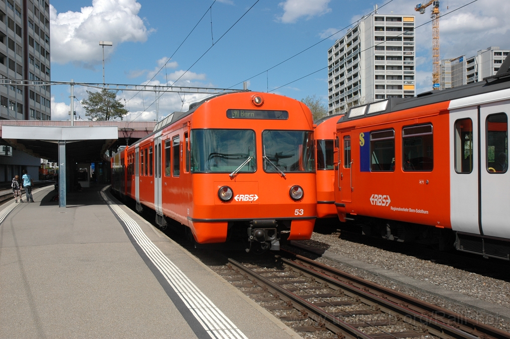 2381-0001-030512.jpg - Be 4/12 53 + 59 + 54 / Worblaufen 3.5.2012