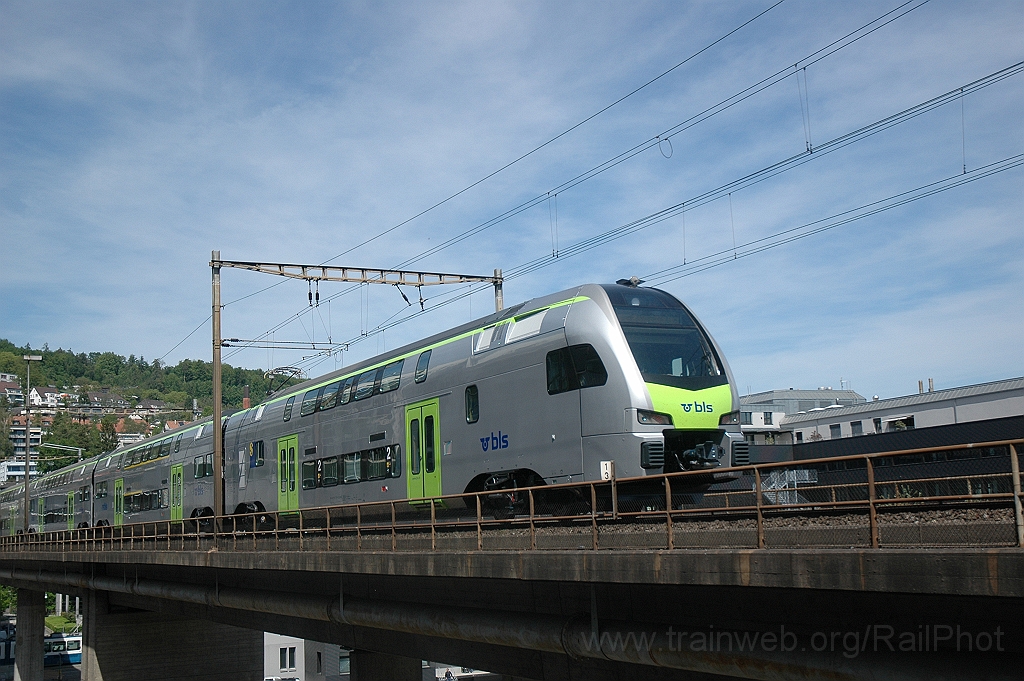 2391-0016-110512.jpg - BLS RABe 515.001-6 / Zürich (Käferbergbrücke) 11.5.2012