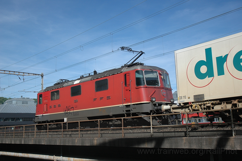2391-0032-110512.jpg - SBB-CFF Re 4/4'' 11250 / Zürich (Käferbergbrücke) 11.5.2012