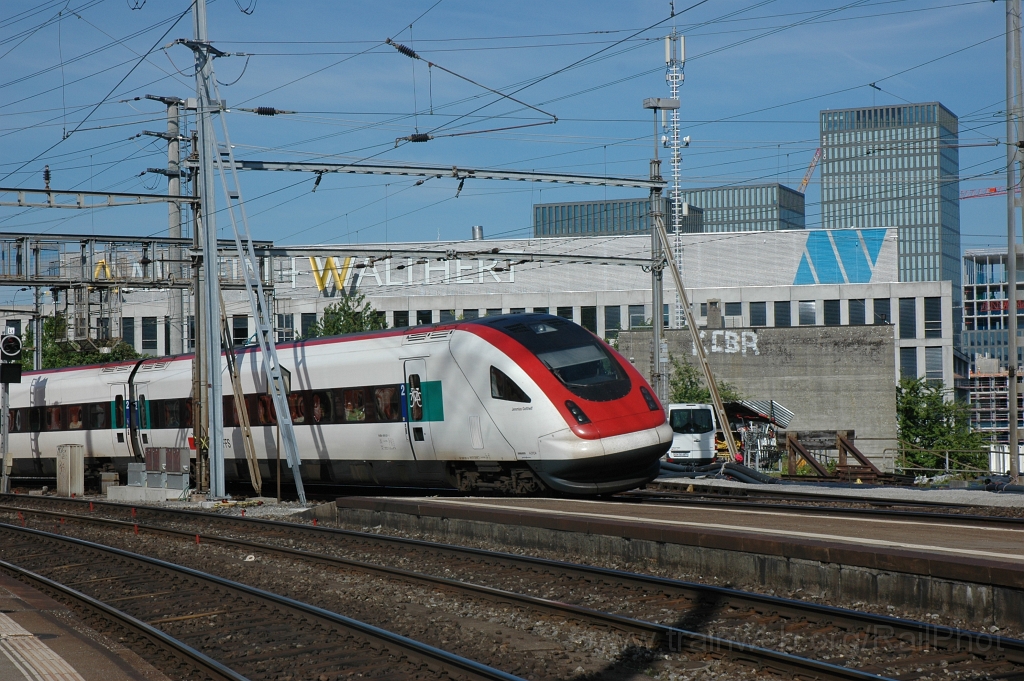 2395-0012-140512.jpg - SBB-CFF ICN RABDe 500.021-1 «Jeremias Gotthelf» / Zürich-Oerlikon 14.5.2012