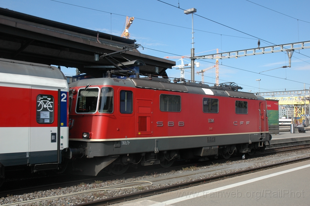 2396-0004-150512.jpg - SBB-CFF Re 4/4'' 11304 / Zürich HB 15.5.2012