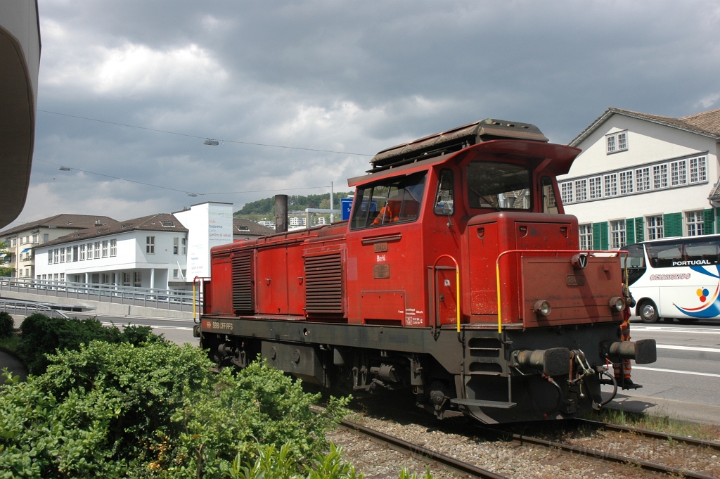 2397-0007-150512.jpg - SBB-CFF Bm 4/4 18424 / Escher-Wyss Platz 15.5.2012