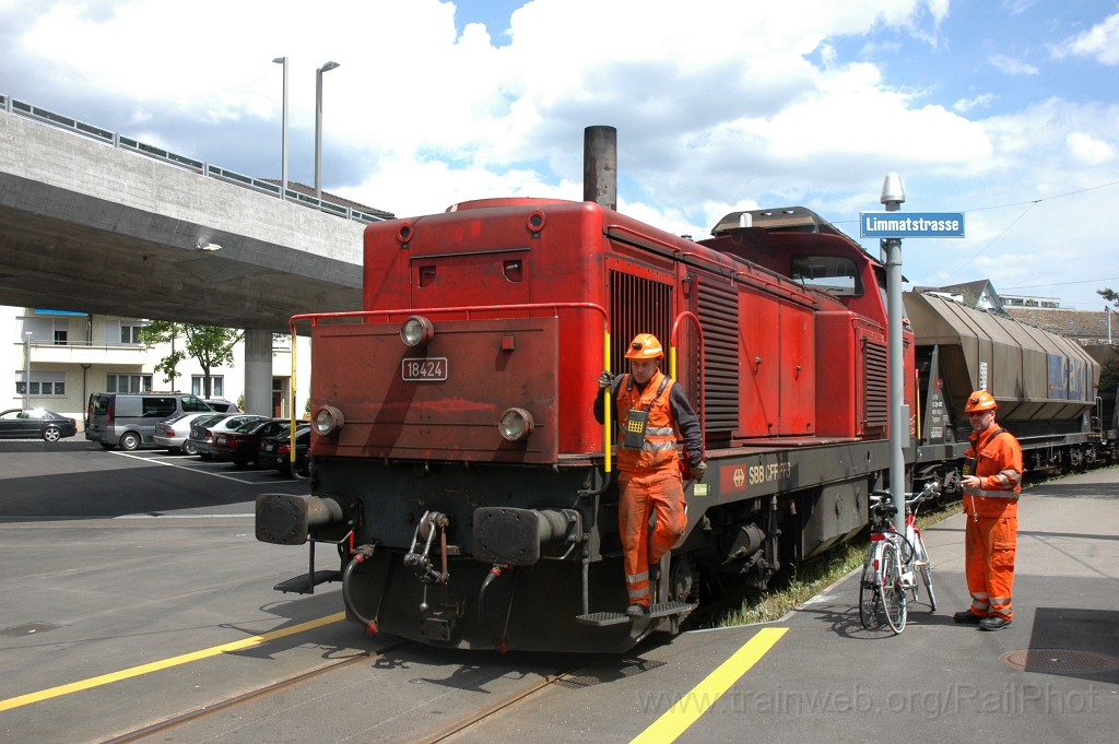 2397-0047-150512.jpg - SBB-CFF Bm 4/4 18424 / Escher-Wyss Platz 15.5.2012