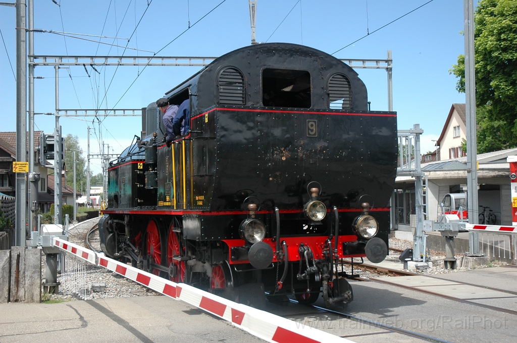 2404-0022-200512.jpg - DLC Eb 3/5 9 / Hinwil 20.5.2012