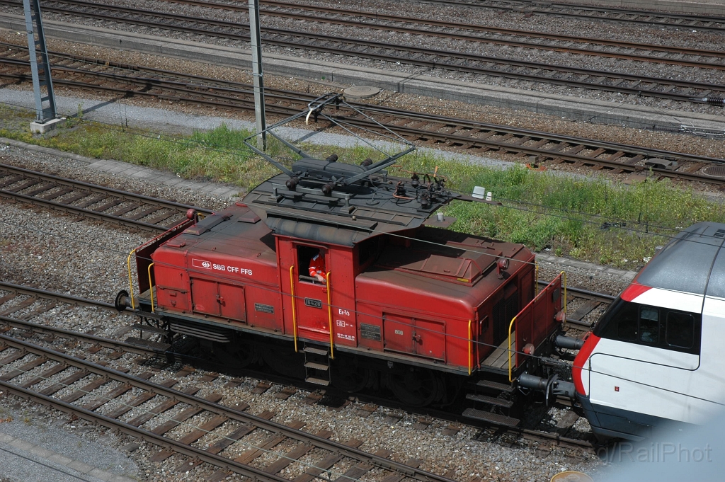2405-0029-220512.jpg - SBB-CFF Ee 3/3 16428 / Zürich-Hardbrücke 22.5.2012