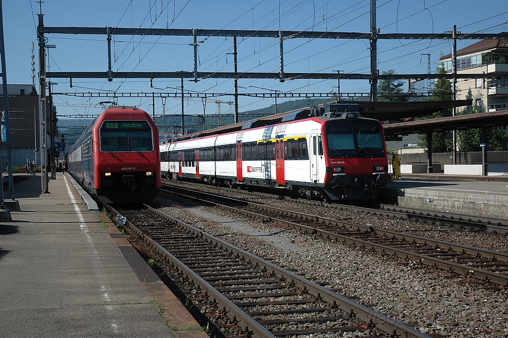 2411-0017-250512.jpg - SBB-CFF ABt 50 85 39-43 874-9 + Re 450.047-6 «Seegräben» / Dietikon 25.5.2012