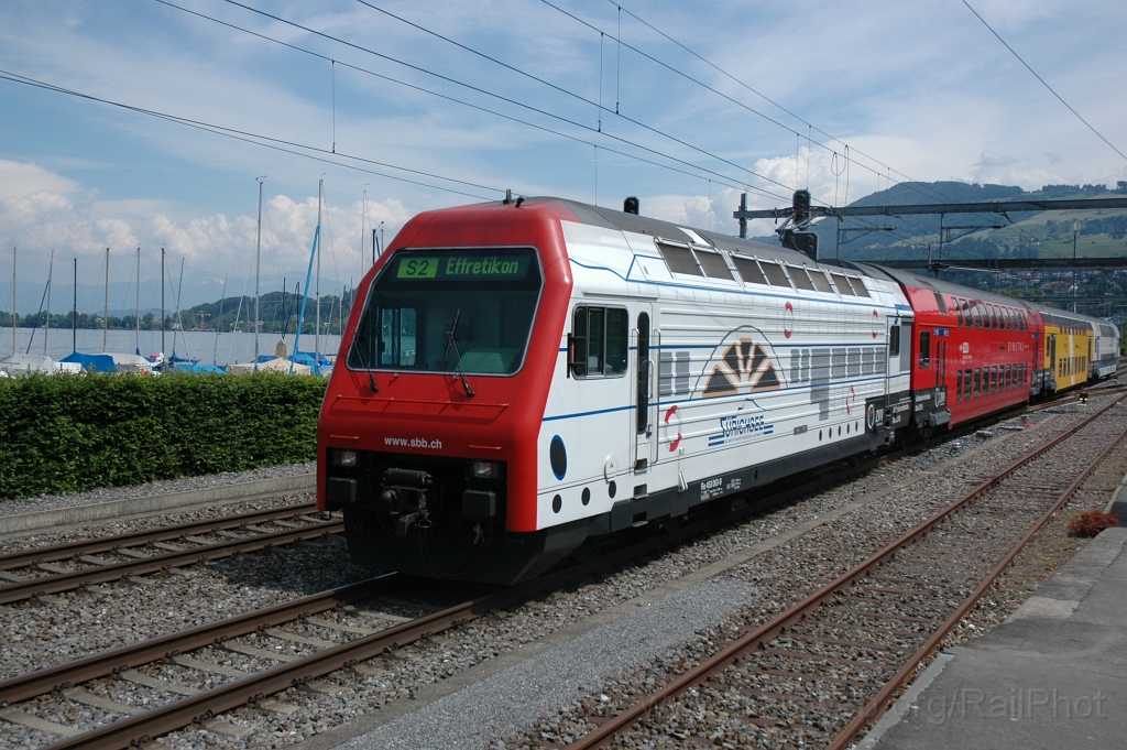 2413-0025-270512.jpg - SBB-CFF Re 450.060-9 «Glattfelden» / Richterswil 27.5.2012