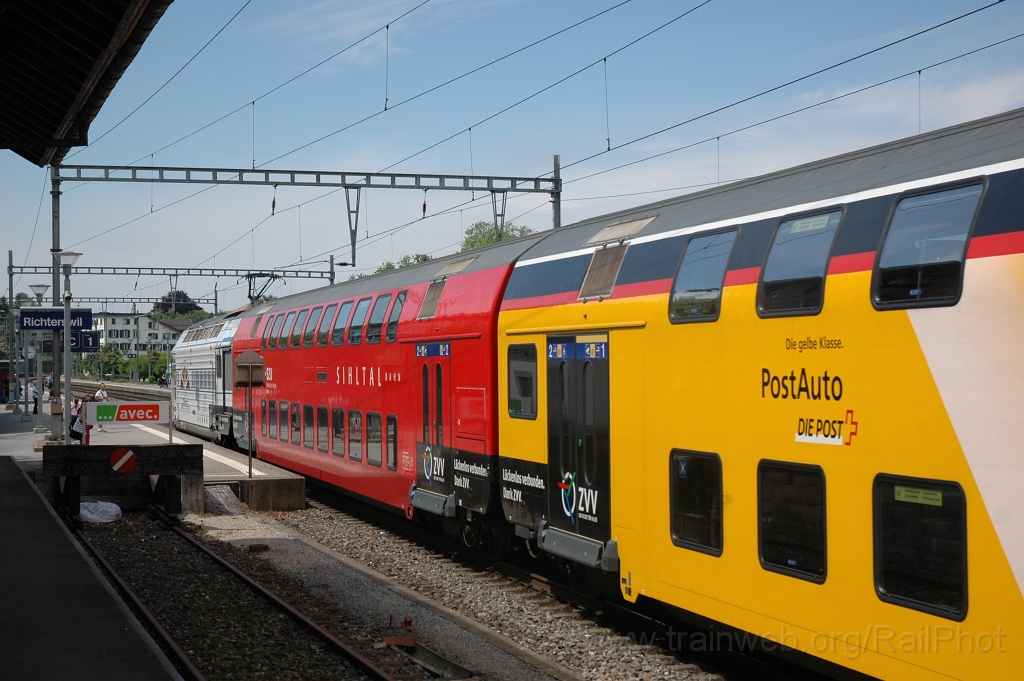 2413-0029-270512.jpg - SBB-CFF Re 450.060-9 «Glattfelden» / Richterswil 27.5.2012