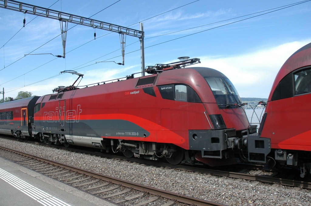2414-0008-270512.jpg - ÖBB 1116.203-9 «Spirit of Linz» / Richterswil 27.5.2012