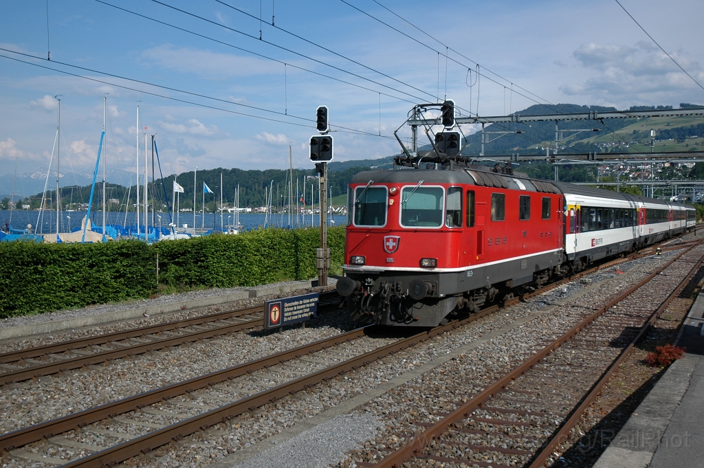 2419-0006-270512.jpg - SBB-CFF Re 4/4'' 11115 / Richterswil 27.5.2012