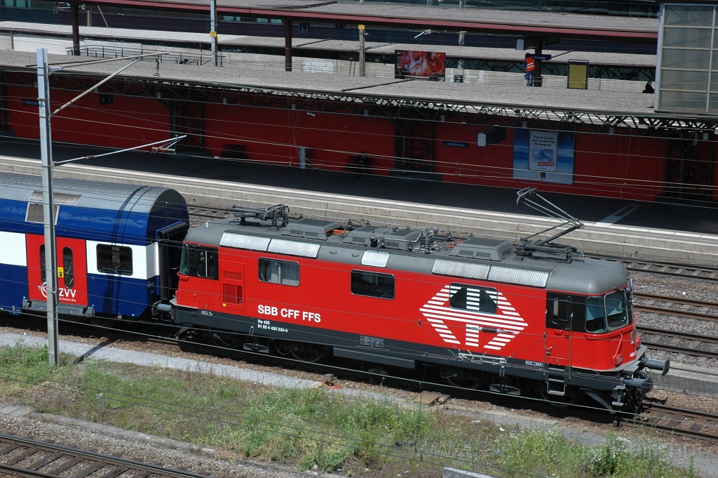 2437-0047-140612.jpg - SBB-CFF Re 420.230-5 / Zürich-Hardbrücke 14.6.2012