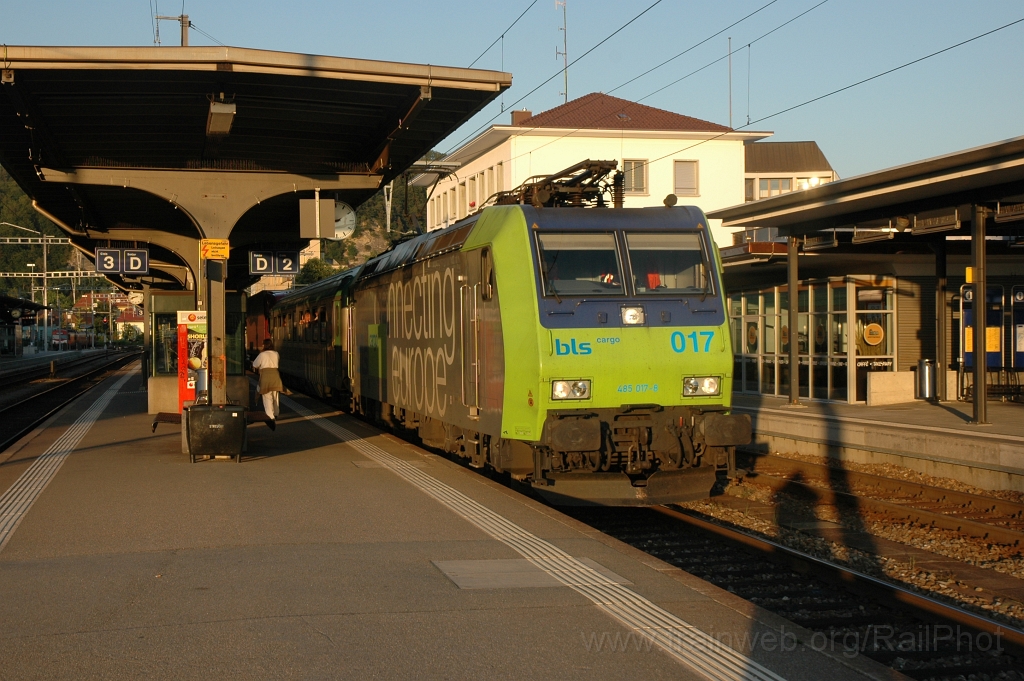 2446-0003-150612.jpg - BLS Re 485.017-8 / Burgdorf 15.6.2012