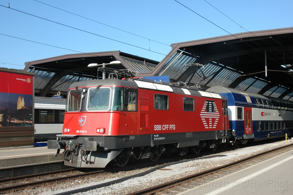 2460-0030-220612.jpg - SBB-CFF Re 420.216-4 / Zürich HB 22.6.2012