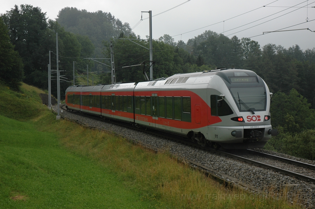 2475-0039-030712.jpg - SOB RABe 526.044-3 / Steinerberg (Bue Bonel) 3.7.2012