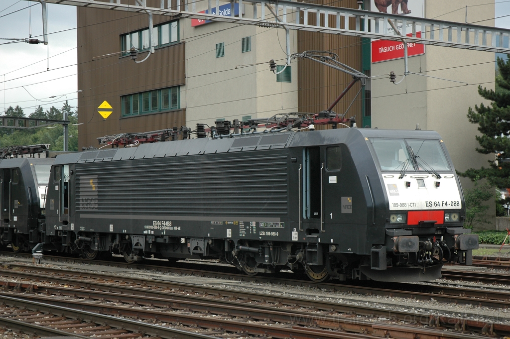 2483-0013-030712.jpg - MRCE ES 64 F4-088 / Arth-Goldau 3.7.2012