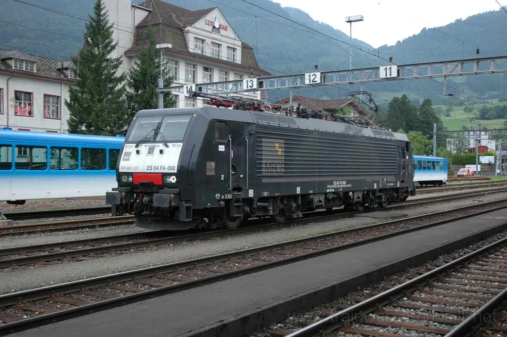 2484-0007-030712.jpg - MRCE ES 64 F4-088 / Arth-Goldau 3.7.2012