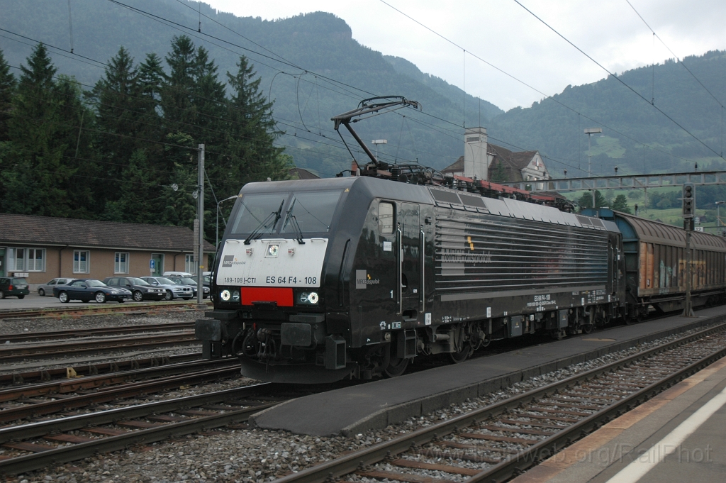 2484-0037-030712.jpg - MRCE ES 64 F4-108 / Arth-Goldau 3.7.2012