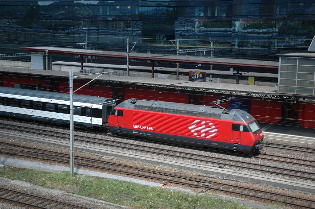 2494-0023-100712.jpg - SBB-CFF Re 460.040-9 «Napf» / Zürich-Hardbrücke 10.7.2012