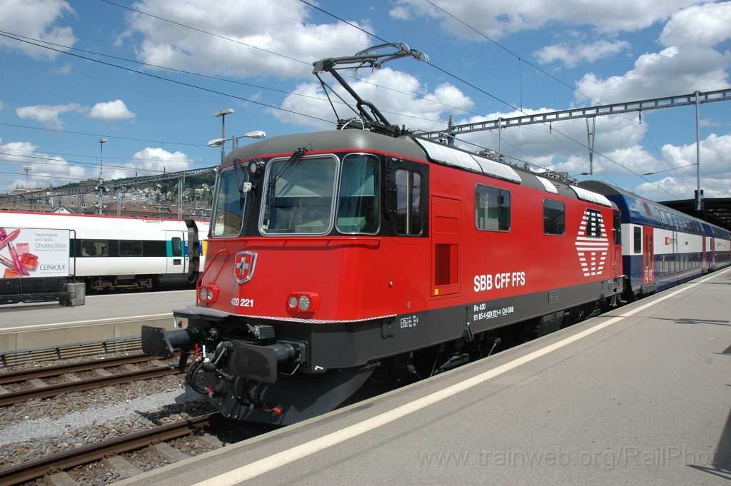 2500-0024-160712.jpg - SBB-CFF Re 420.221-4 / Zürich HB 16.7.2012