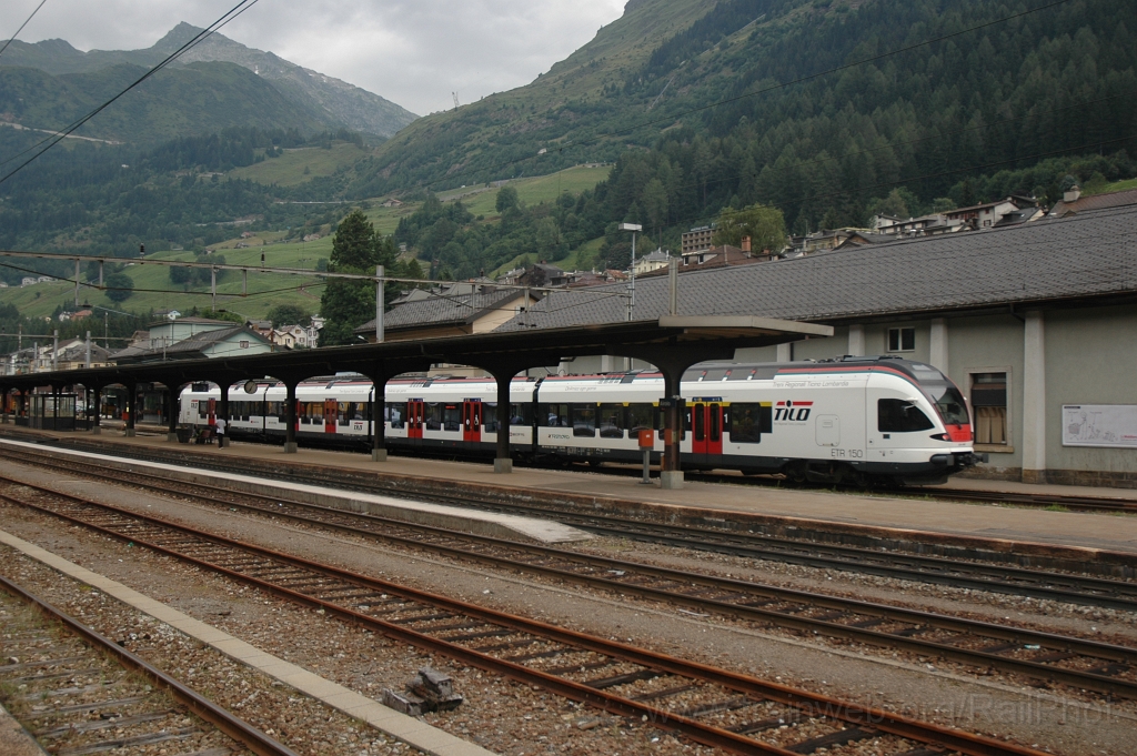 2521-0035-270712.jpg - SBB-CFF RABe 524.008 / Airolo 27.7.2012