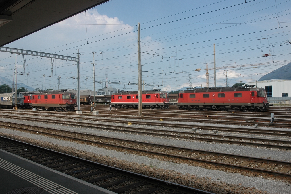 2541-0028-040812.jpg - SBB-CFF Re 6/6 11606 «Turgi» + Re 6/6 11643 «Laufen» + Re 4/4'' 11270 / Buchs SG 4.8.2012