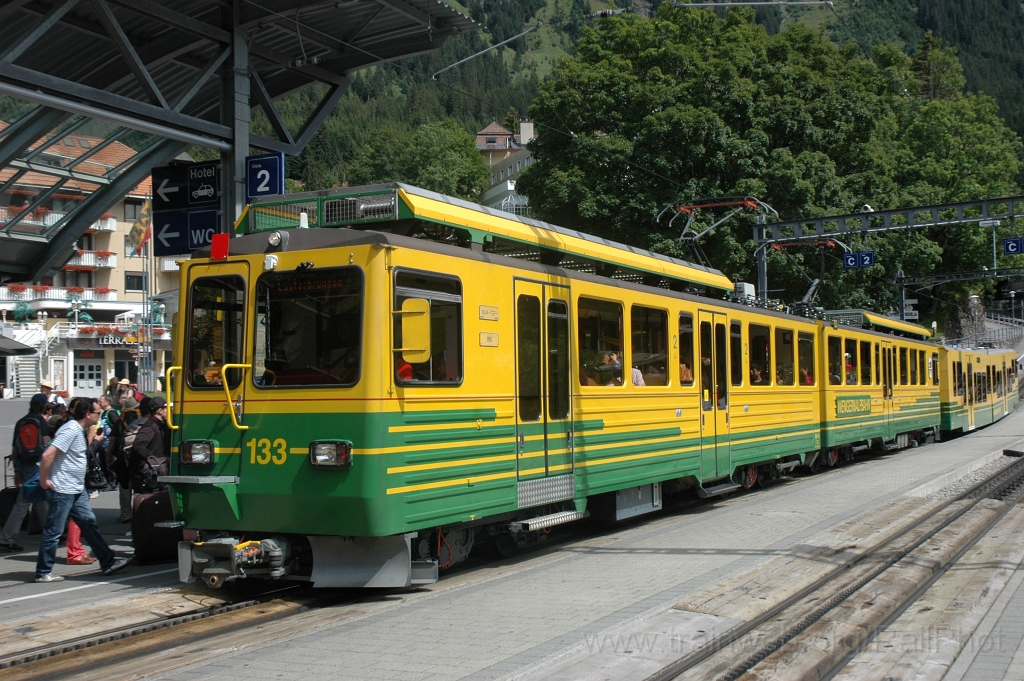 2551-0009-050812.jpg - WAB BDhe 4/8 133 / Wengen 5.8.2012