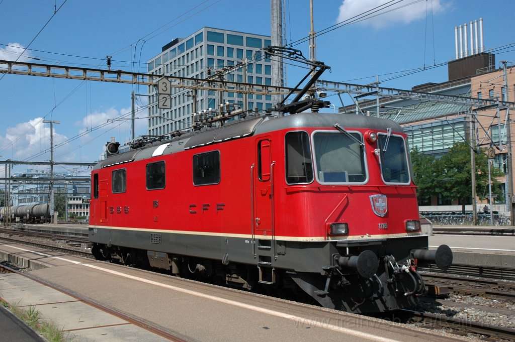 2563-0007-100812.jpg - SBB-CFF Re 4/4'' 11181 / Zürich-Altstetten 10.8.2012
